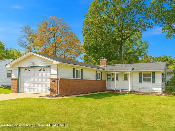 2710 Bedford Rd, Lansing, MI 48911