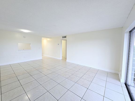 5th image of 2800 NW 56th Ave APT A401