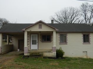 809 Bradley Rd, Dallas, NC 28034