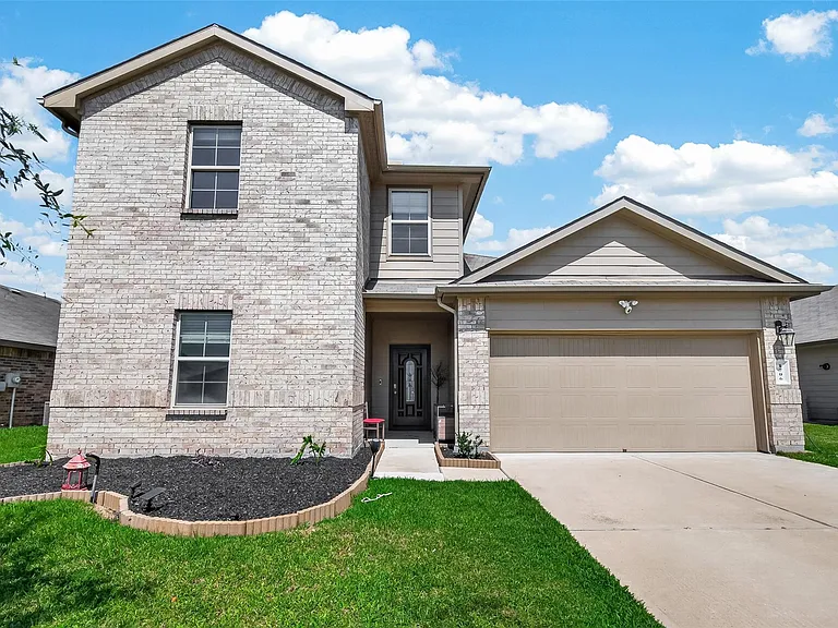 1706 Cooper Bluff Ct — Photo 1