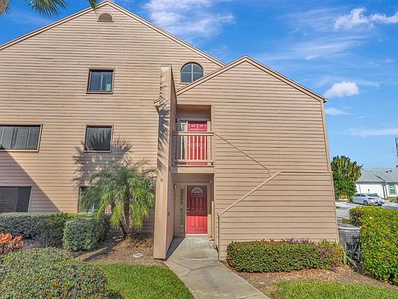 2nd image of 341 Windrush Loop