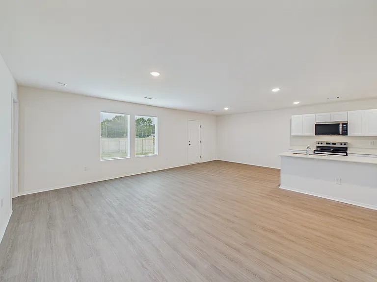 17 Vineyard Dr-21_05262026