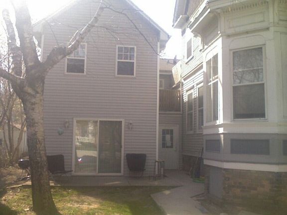 2nd image of 2929-31 N Bartlett Ave #A