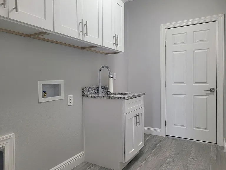 13032 Agatha Ln — Photo 17