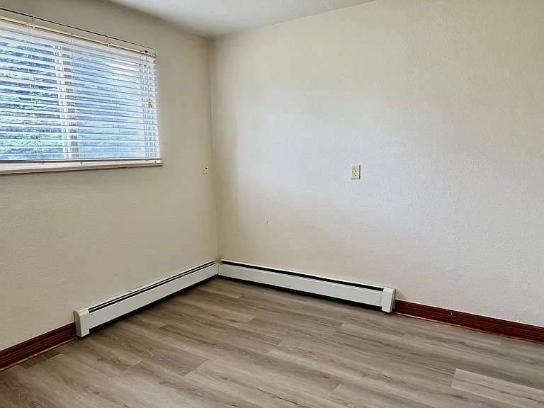 1628 Azalea Drive — Photo 10