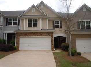 535 Hillside Trl, Woodstock, GA 30188