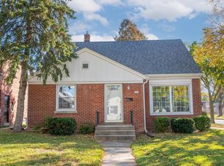 3700 N 52nd STREET, Milwaukee, WI 53216