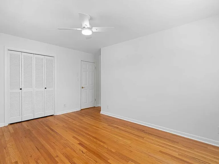 274 Land O Lakes Ct NE — Photo 22