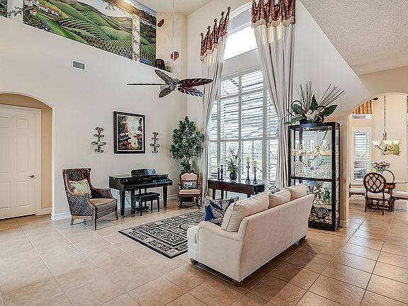 5th image of 6576 Arroyo Dr