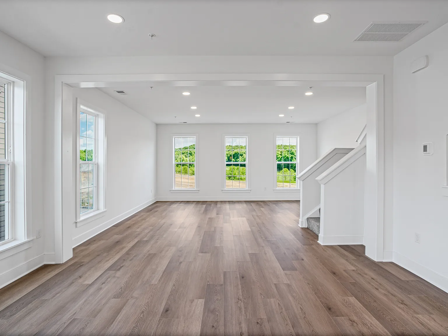 509 Freeman St — Photo 4