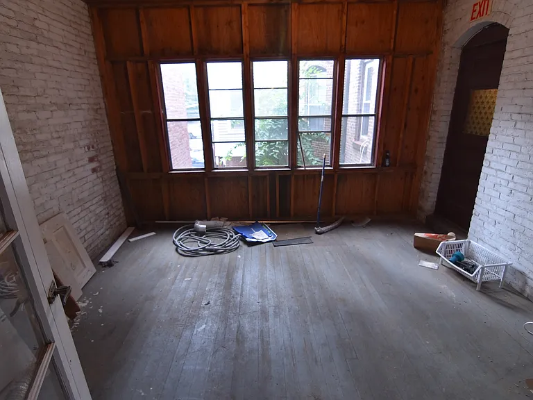 1887 Beacon St #1 — Photo 18
