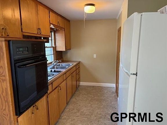 4th image of 316 S 15th St #3