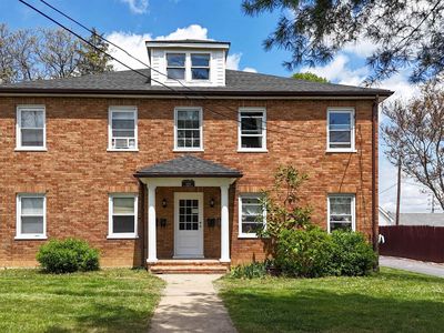 1325 W Main St, Waynesboro, VA, 22980