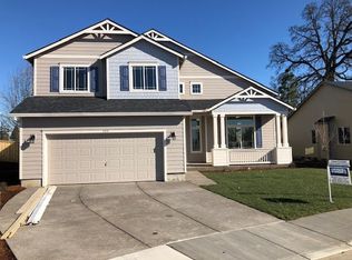 698 Stewart Dr, Molalla, OR 97038