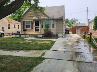 1112 21st St, Wyandotte, MI 48192
