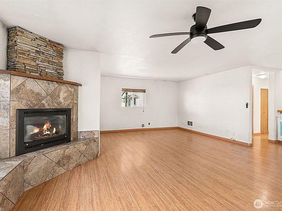 3rd image of 802 State Street