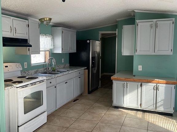 5th image of 598 Garner Dr