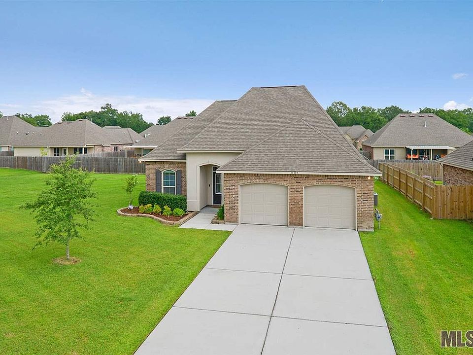 1st image of 14492 Stonegate Manor Dr