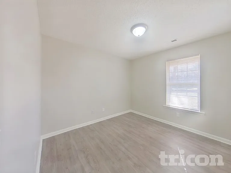 3543 Arvin Dr — Photo 10