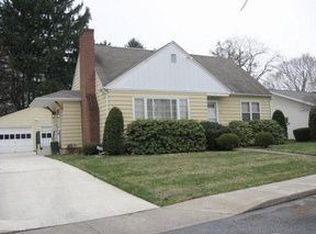 205 Llyswen Ct, Altoona, PA 16602