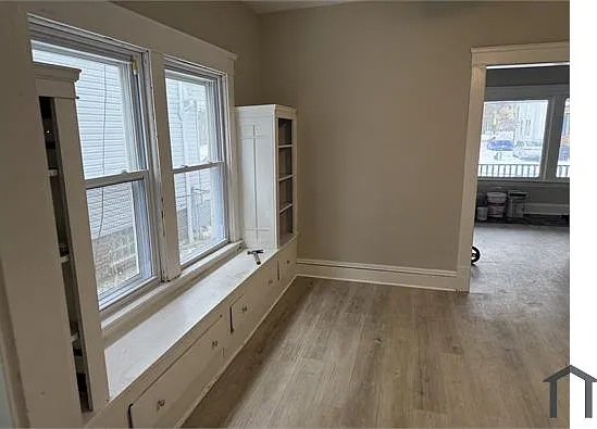 11903 Fairport Ave — Photo 19