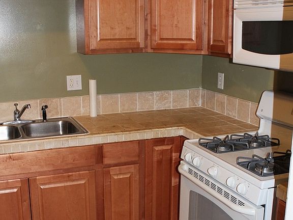 Kitchen 4
