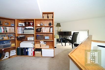 4th image of 176 W 86th St APT 5C