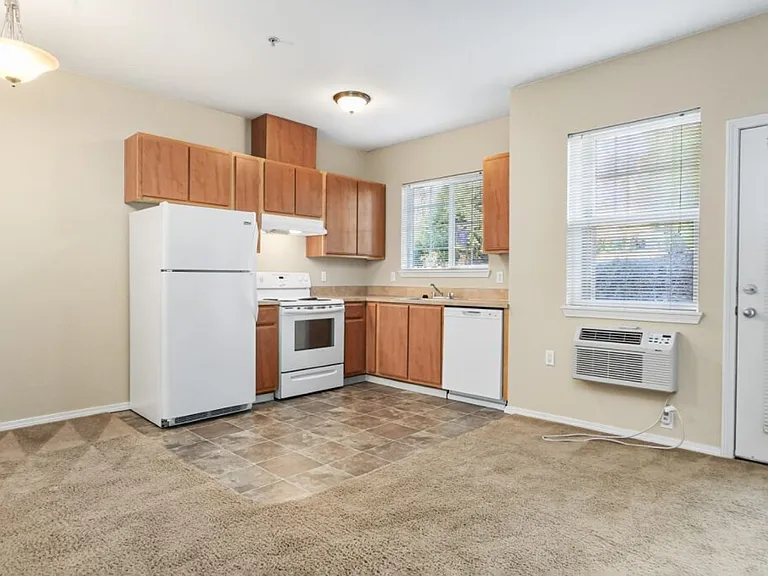 Baxter Ridge Apartments — Photo 3