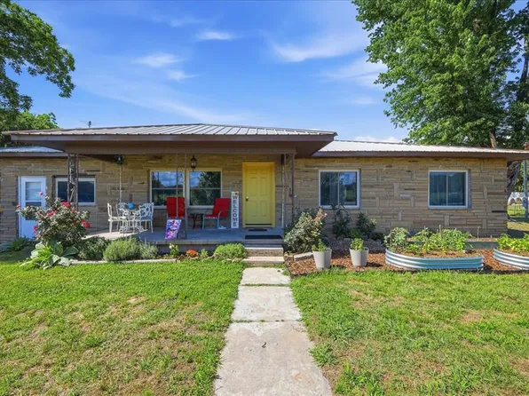 424417 Texanna Rd, Eufaula, OK 74432