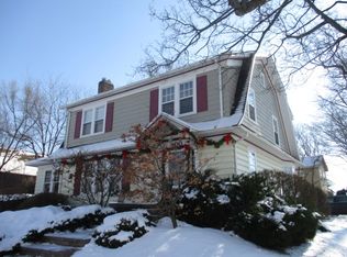 800 Main St, Fenton, MI 48430