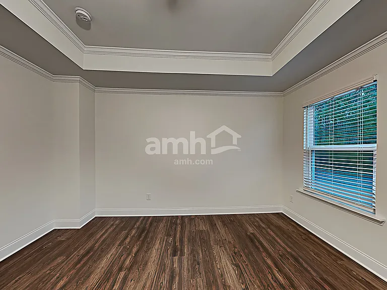 661 Woodall Rd — Photo 11