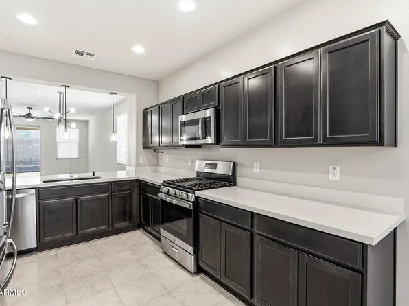 4589 W HORSENETTLE Drive, San Tan Valley, AZ 85144