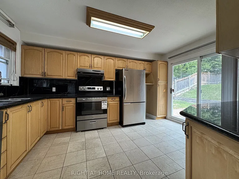 92 Vista Dr — Photo 14