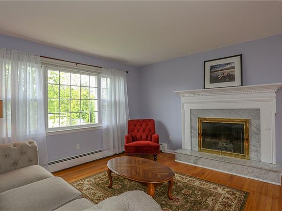 3rd image of 11 N Harrison Ave