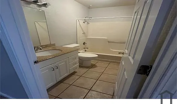 2 bed, 950 sqft, $1,195 — Photo 4