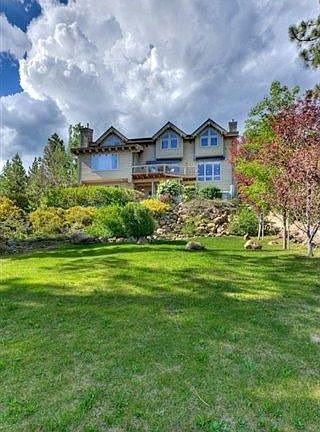 3rd image of 3328 Edgewater Dr