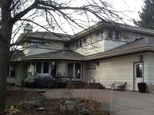 5809 Tall Oaks Rd, Madison, WI 53711