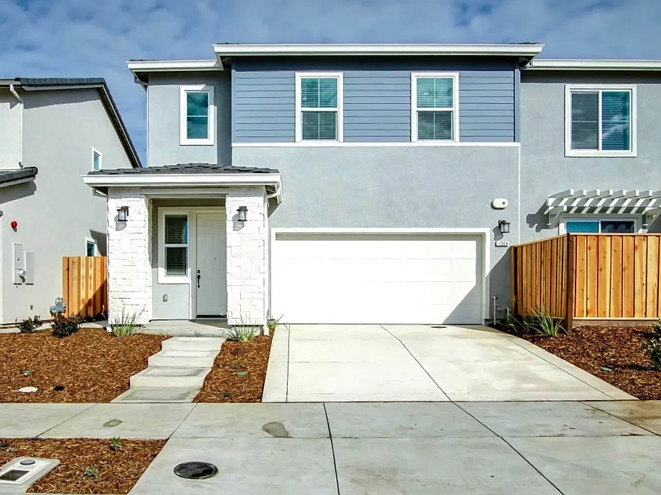 1340 Carriage Rd