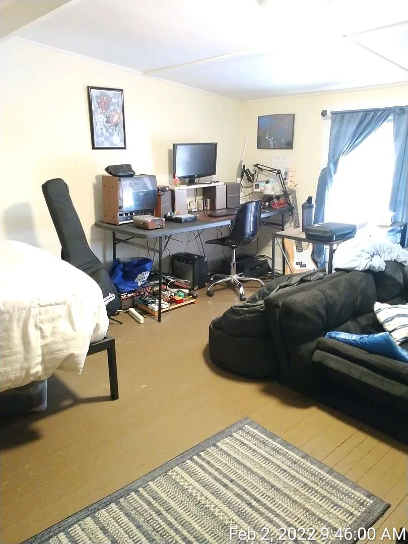 Gordon Ave Heart Of Uva 6 Br, 2 Bath Leasing Year 2027-2028 — Photo 2