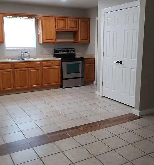 221 S Mississippi St #235 — Photo 2