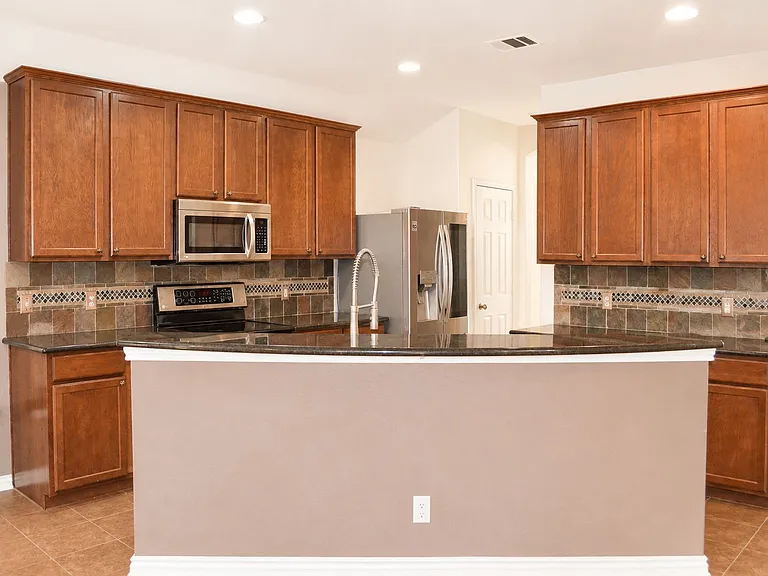 5803 Siltstone Loop — Photo 8