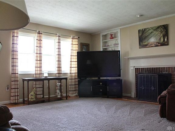 4th image of 3393 Knollwood Dr