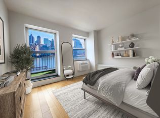 275 South St APT 18C, New York, NY 10002