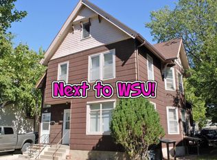 322 W King St #1, Winona, MN 55987