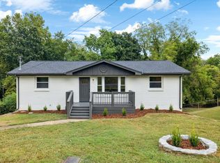 1807 Willow Springs Dr, Nashville, TN 37216
