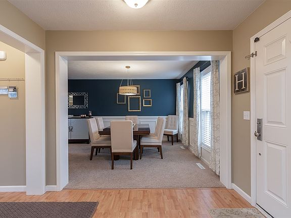 2nd image of 54900 Cheyenne Meadows Dr