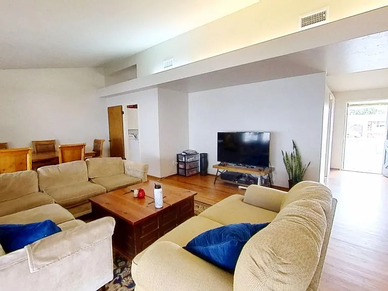 5310 Redding Rd — Photo 5