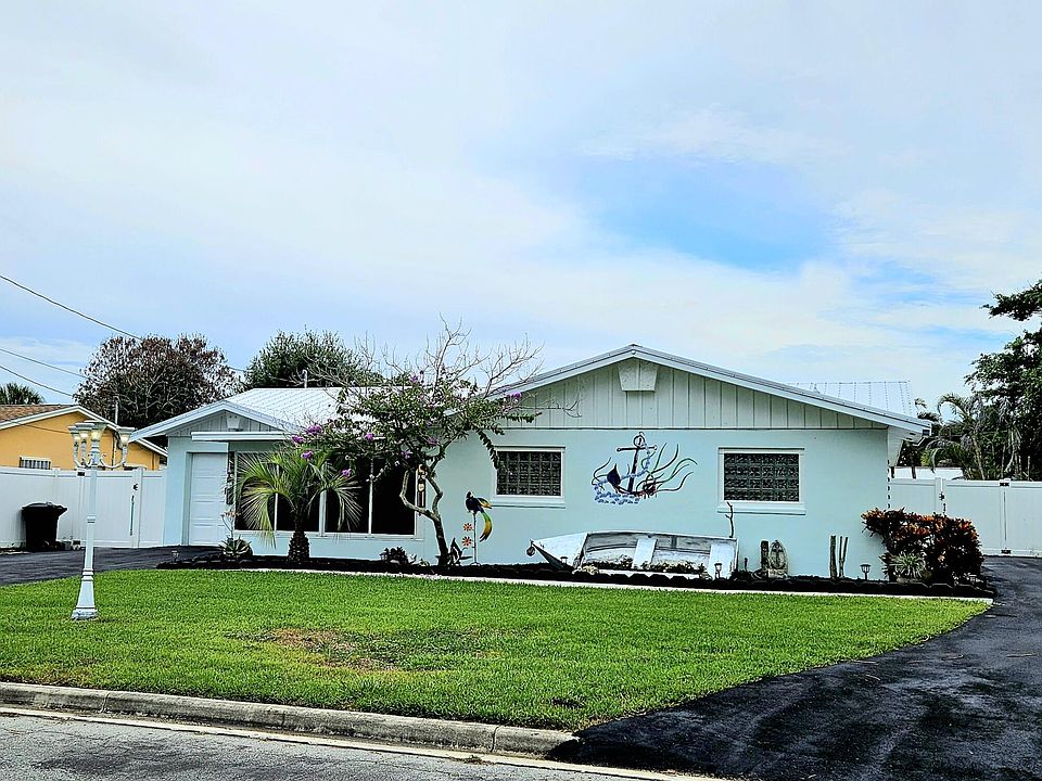 1st image of 807 GRANDVIEW Boulevard