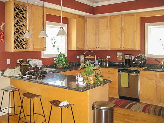 5th image of 4049 N Oakley Ave #1