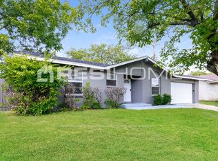 1307 Oakbrook St, Lancaster, TX 75134